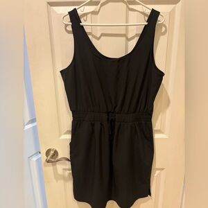 Black Sleeveless Dress